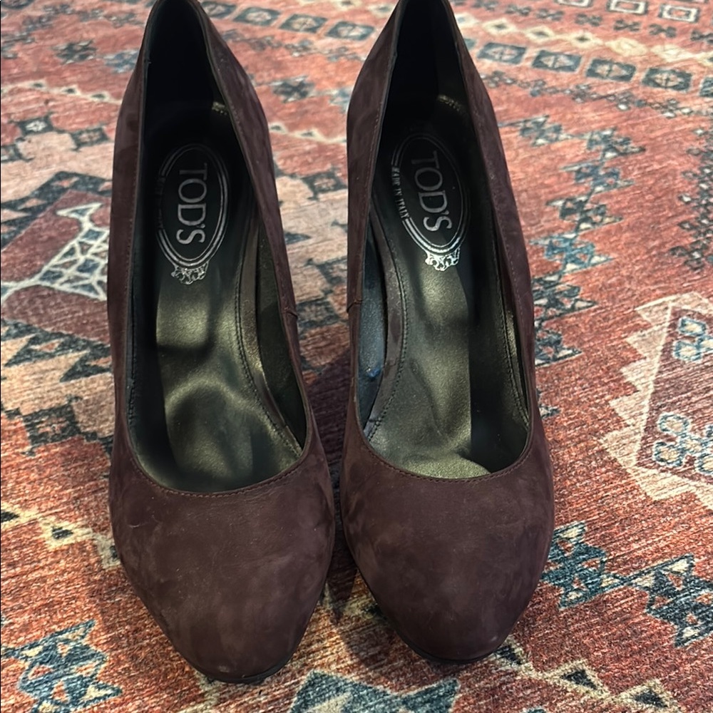 Tod's Purple Suede High Heel Pumps
